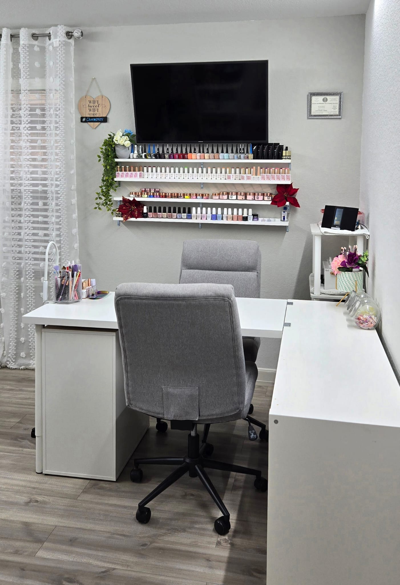 Studio Design 8